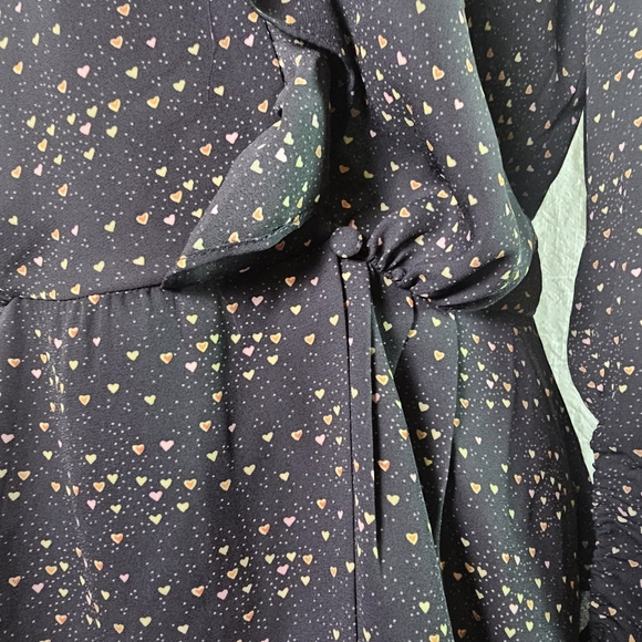 Cabi Womens Eros Blouse SZ M Wrap Multi Color Hearts Romantic Ruffles Valentines - Picture 3 of 16